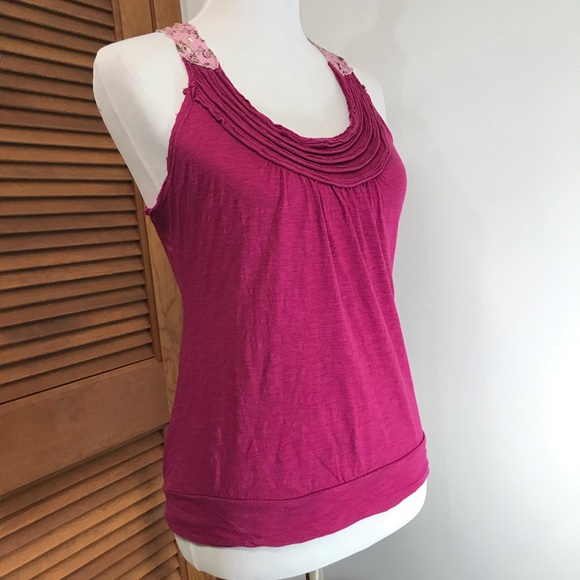 Eyelash Couture Racer Back Sleeveless Top - Picture 5 of 7